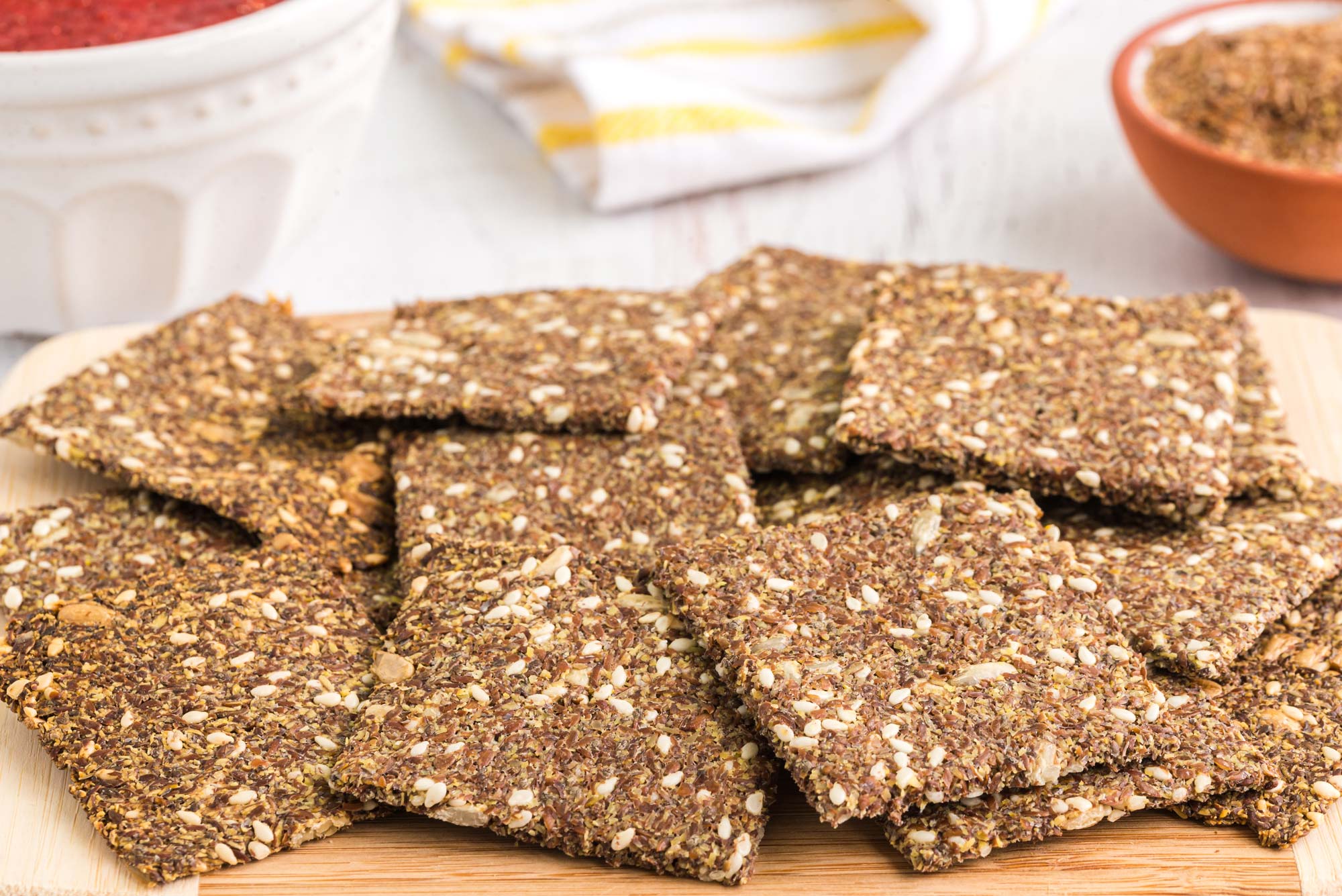 healthy dining recipe: 2-ingredient flax crackers