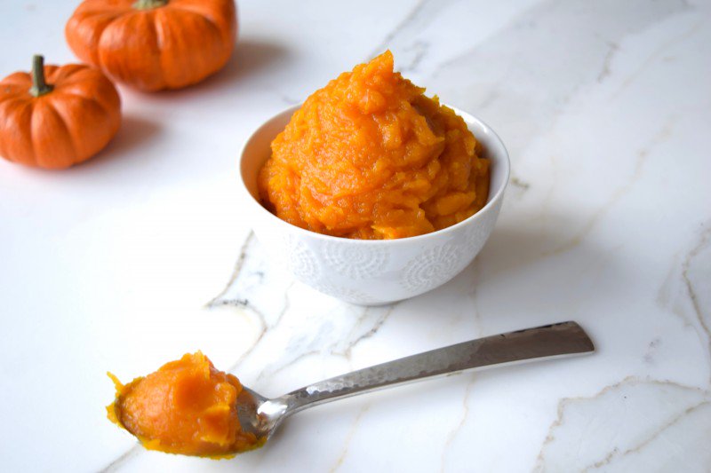 Quick and Easy Homemade Pumpkin Puree