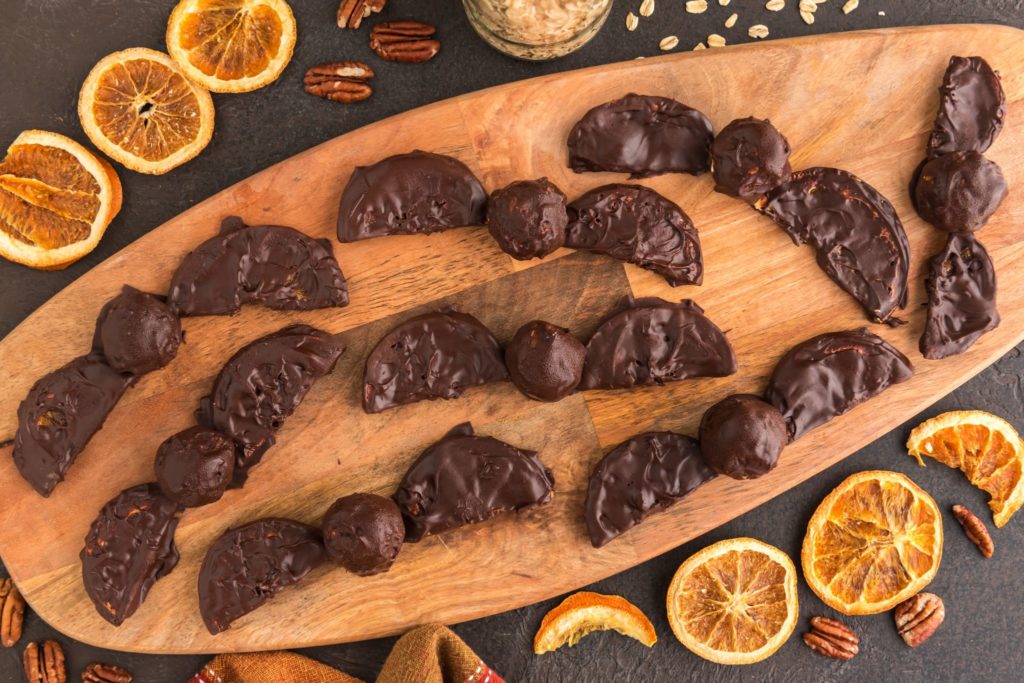 Chocolate Pumpkin Oat Bats