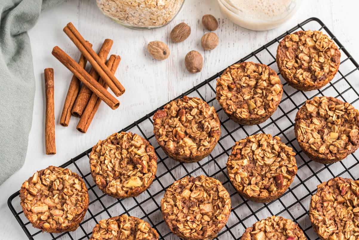 Cinnamon Baked Oatmeal Cups