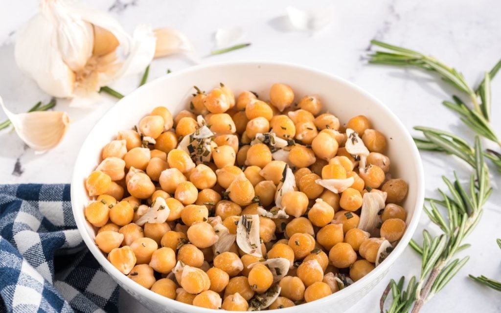 Cinnamon Spiced Chickpeas