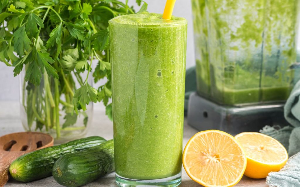 Detox Juice with parsley