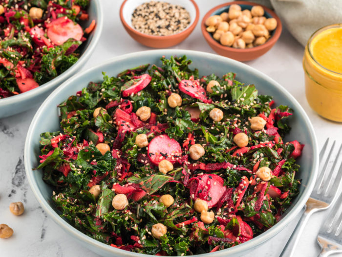 https://foodrevolution.org/wp-content/uploads/Rainbow-Salad-with-Carrot-Ginger-Dressing-3-700x525.jpg