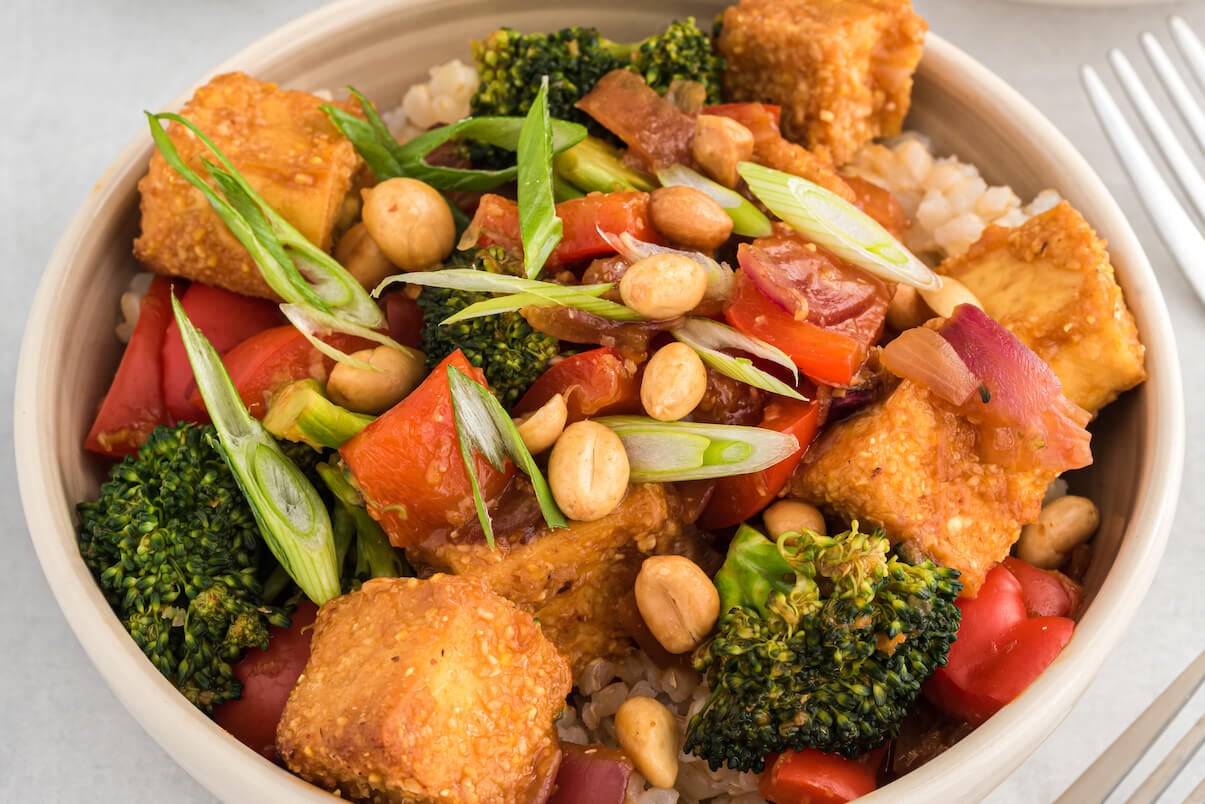 Tofu and Broccoli Stir Fry