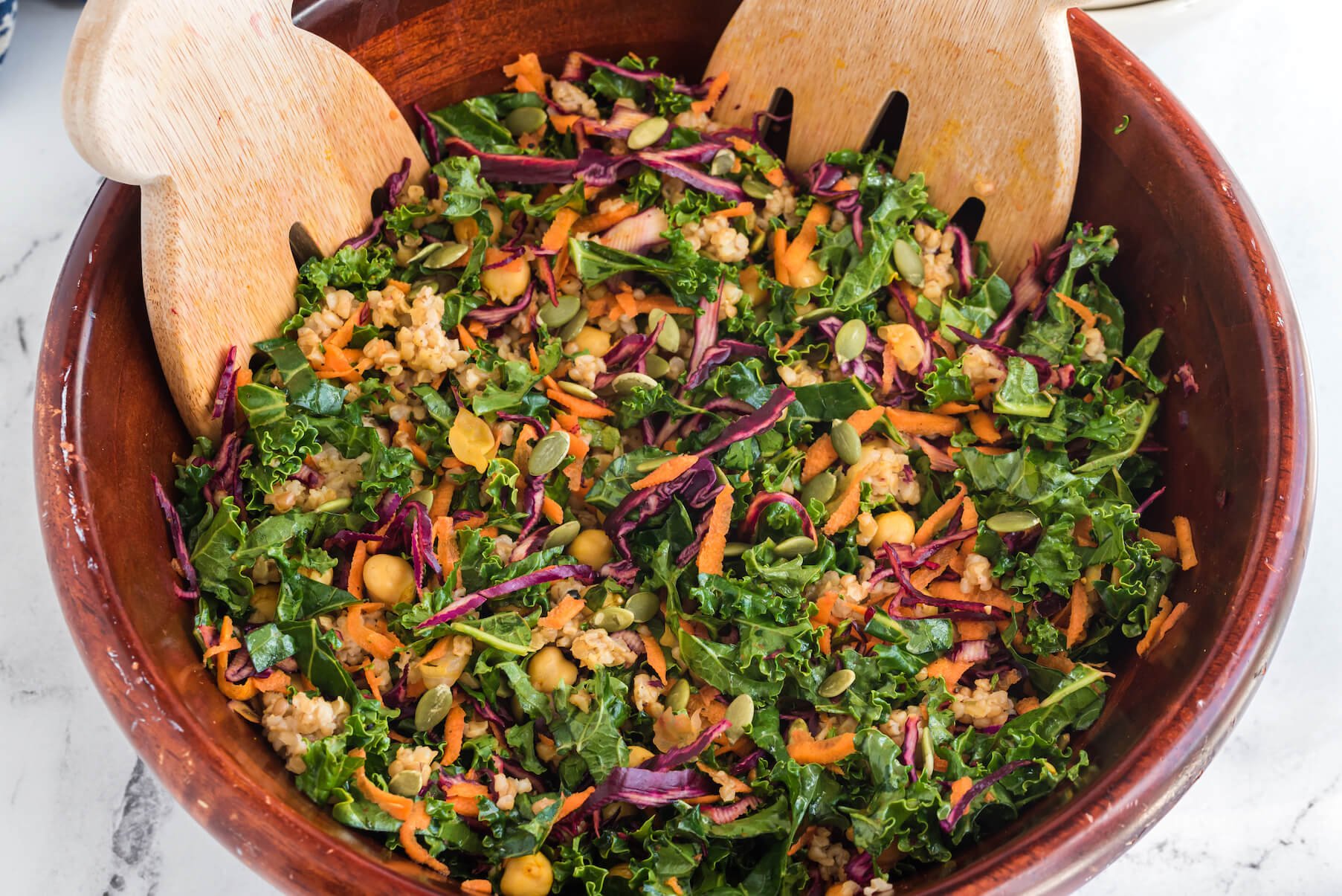 https://foodrevolution.org/wp-content/uploads/Vibrant-Bulgur-Kale-and-Chickpea-Salad-4.jpg