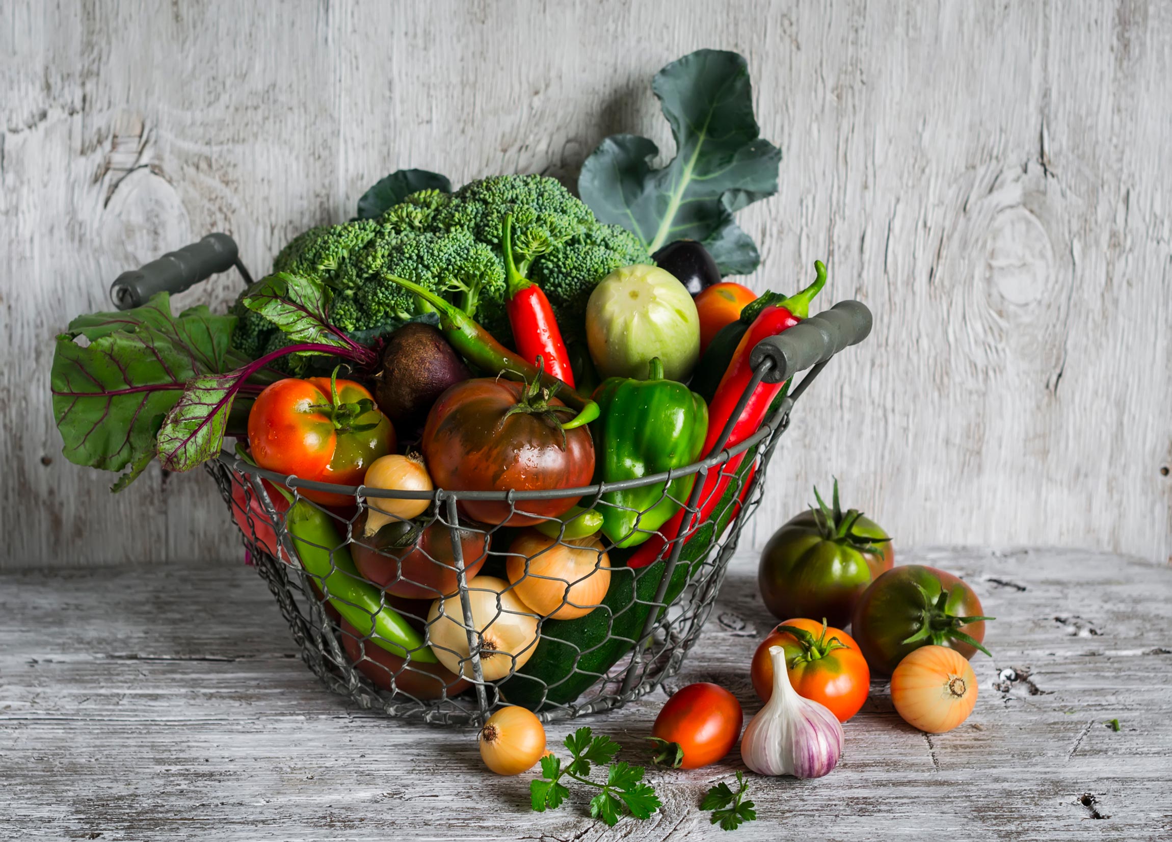 Colorful vegetables for autoimmune disease diet