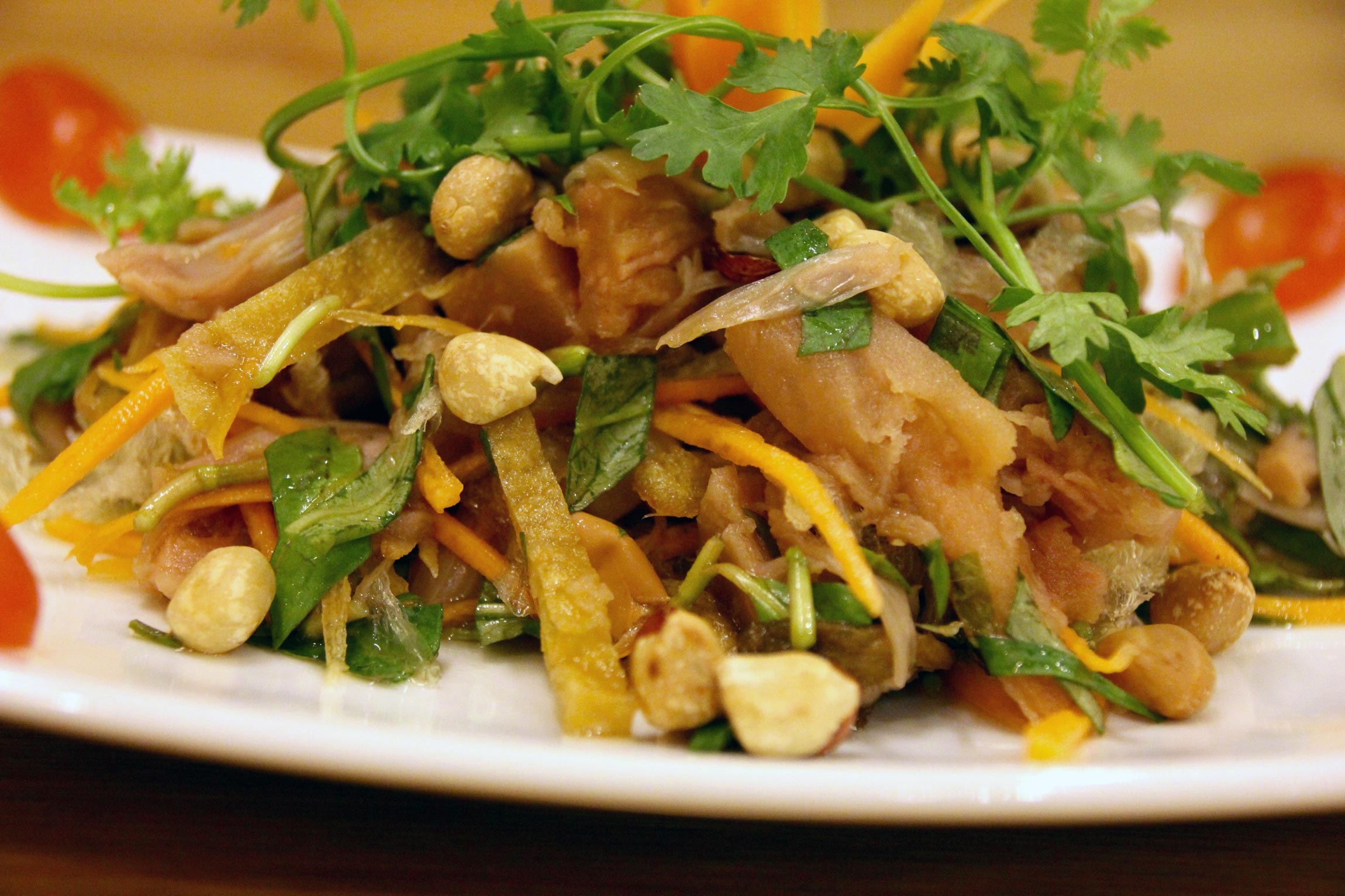 Pulled jackfruit salad