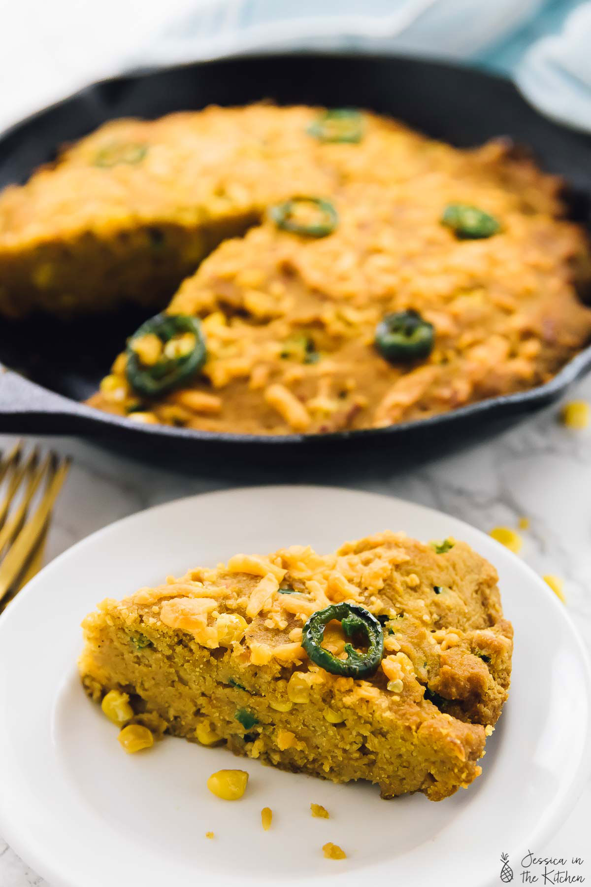 vegan cheesy cornbread skillet