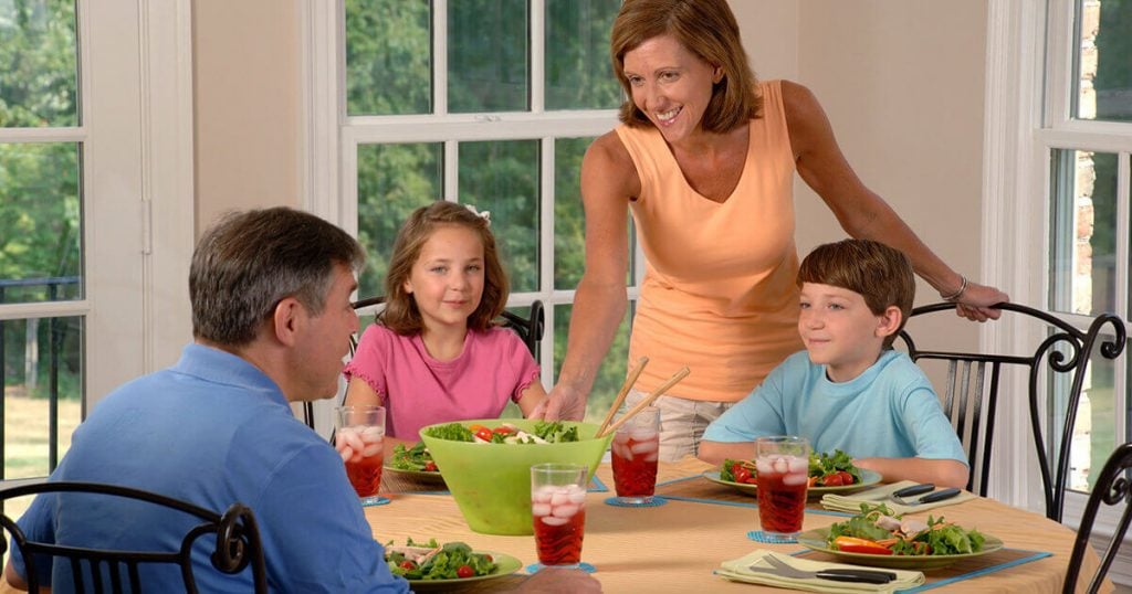 Getting friends and family to eat healthy food