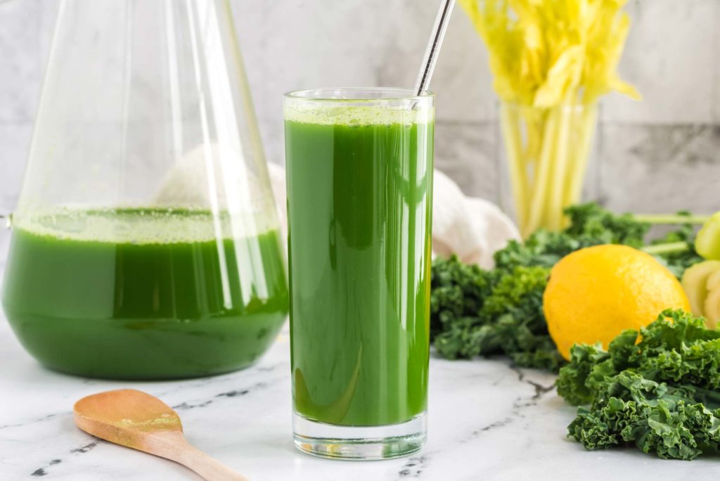 green goodness juice in glass