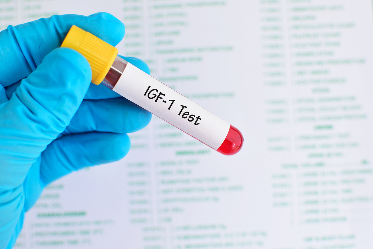 Blood sample tube for somatomedin C or insulin-like growth factor-1 (IGF-1) test