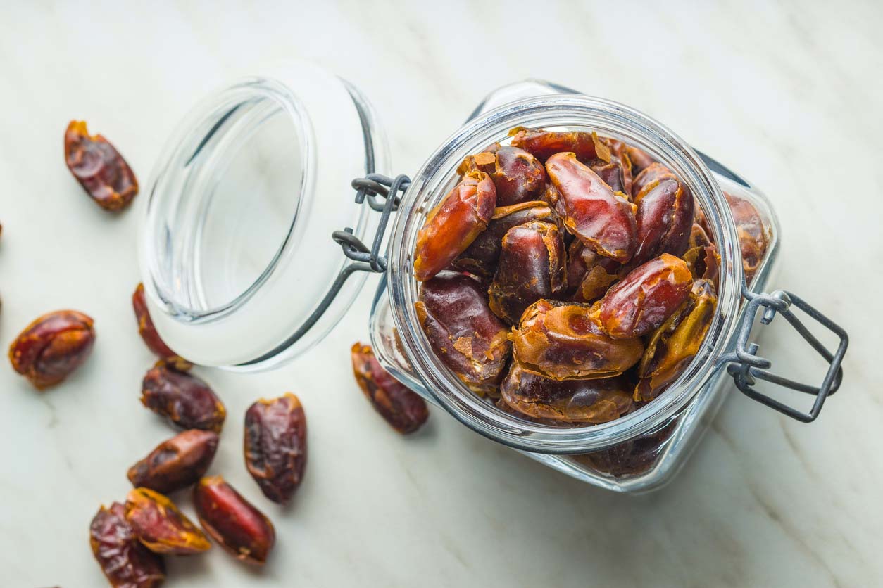 dates in jar with latching lid