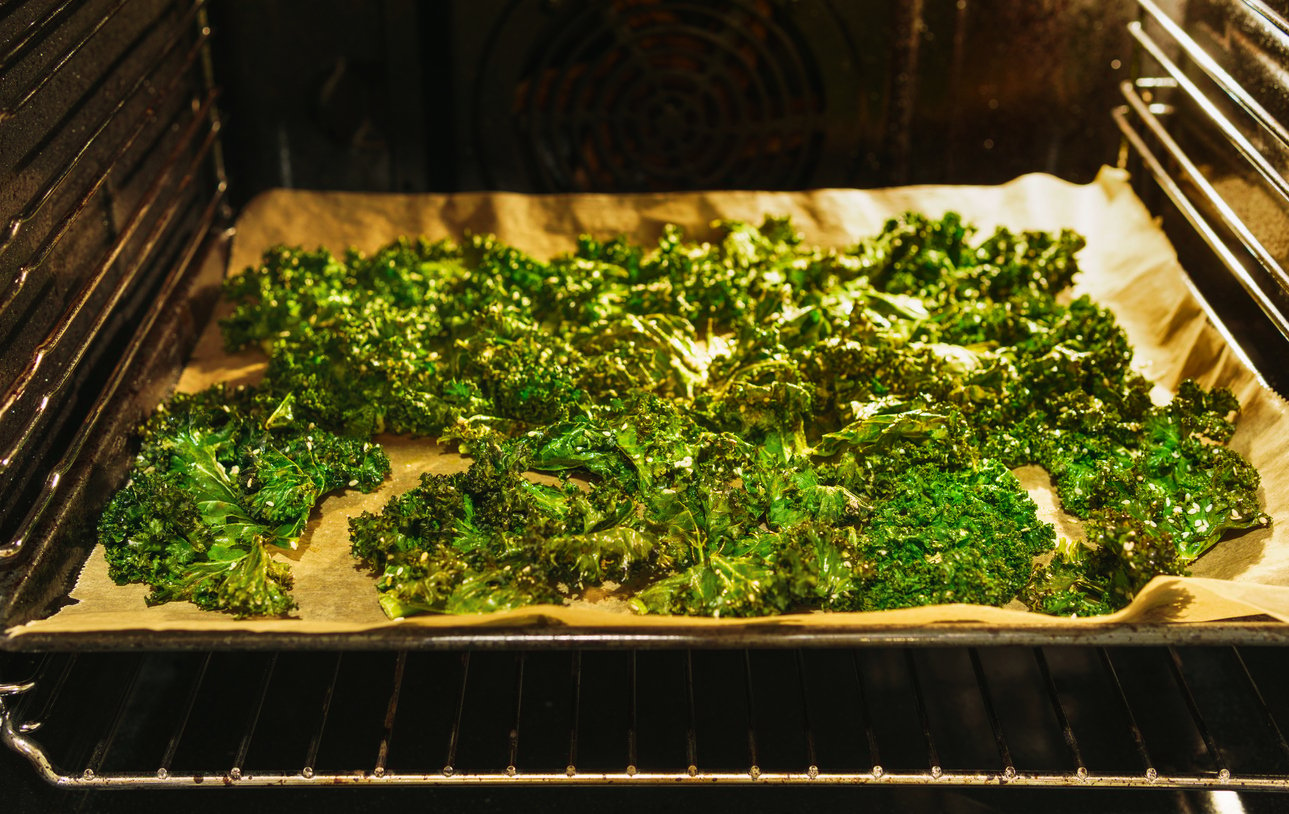 Is Kale a Superfood? Here's why you can actually eat too much : The Hearty  Soul