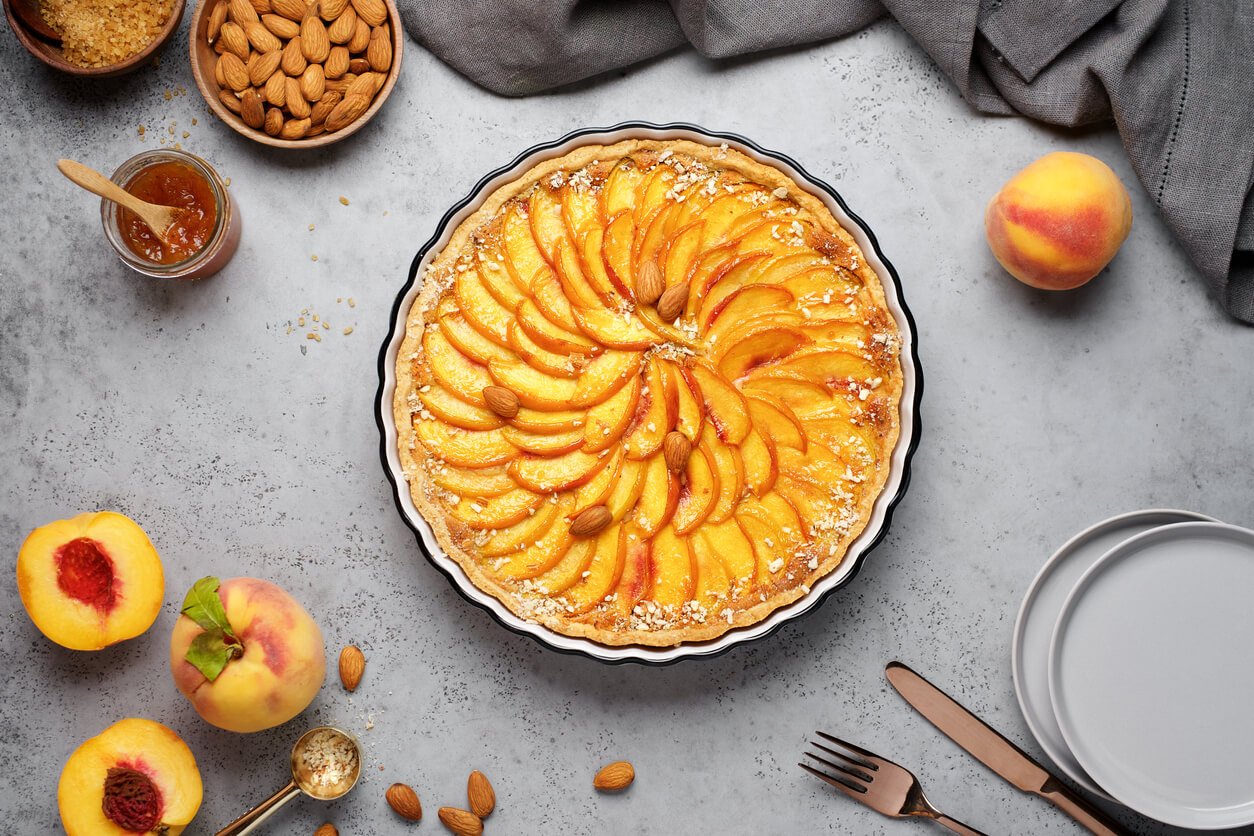 warm desserts like peach cakes with almonds