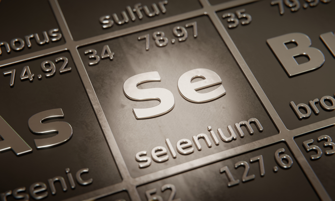 Highlight on chemical element Selenium in periodic table of elements. 3D rendering