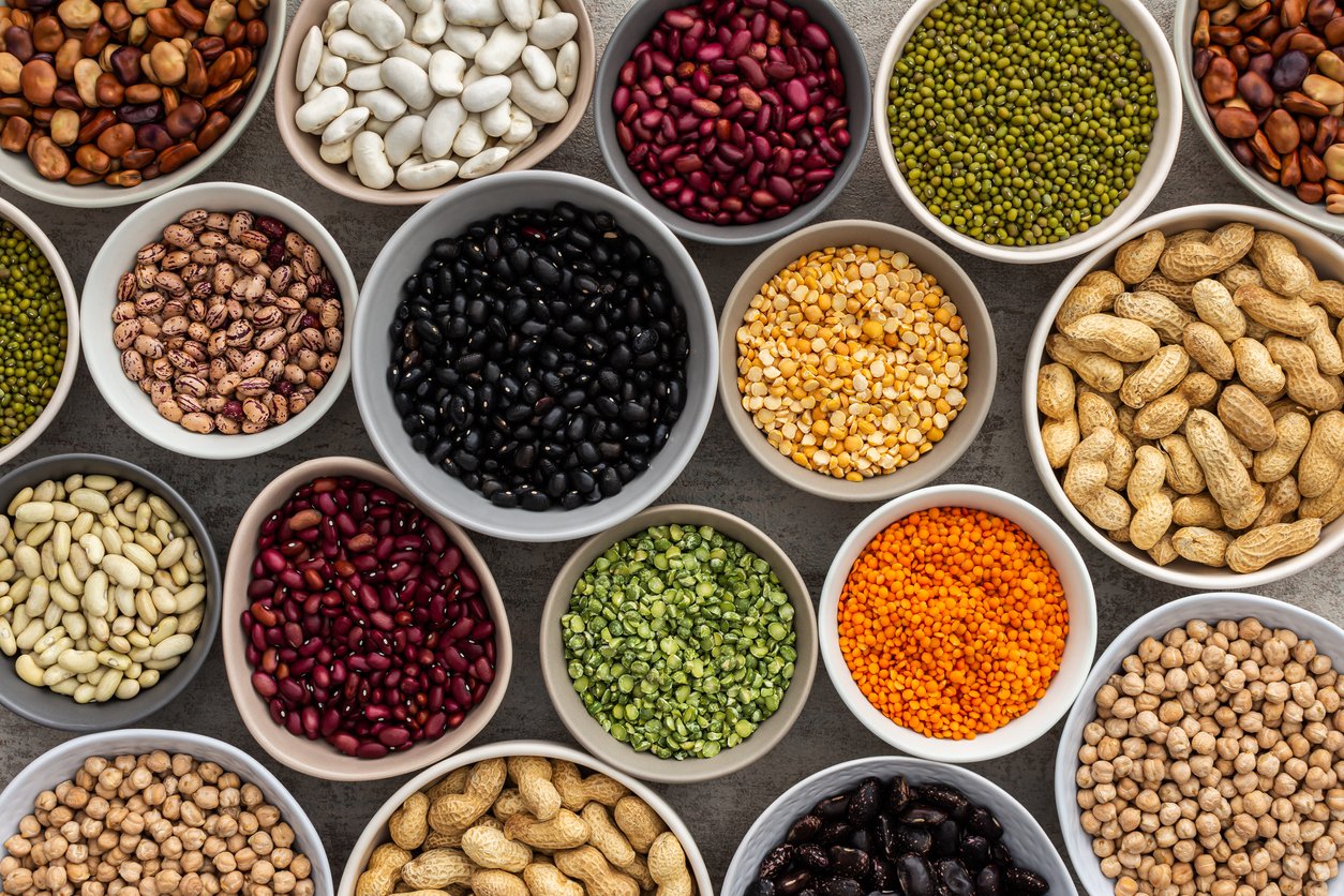 Different types of legumes in bowls