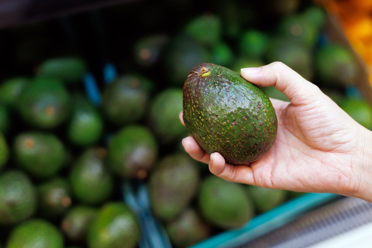 How to Prepare Avocados — The Mom 100