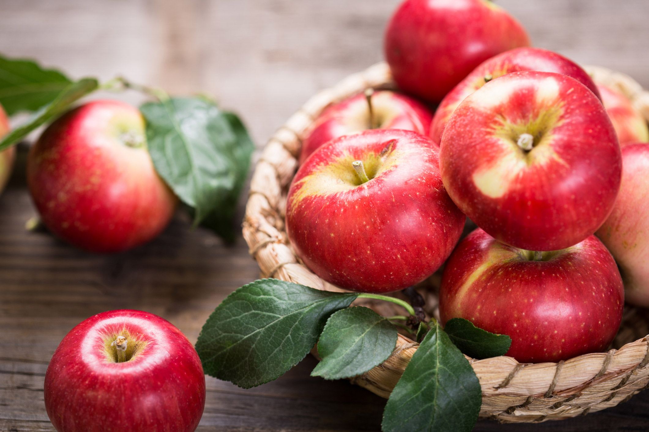 Apples in a basket