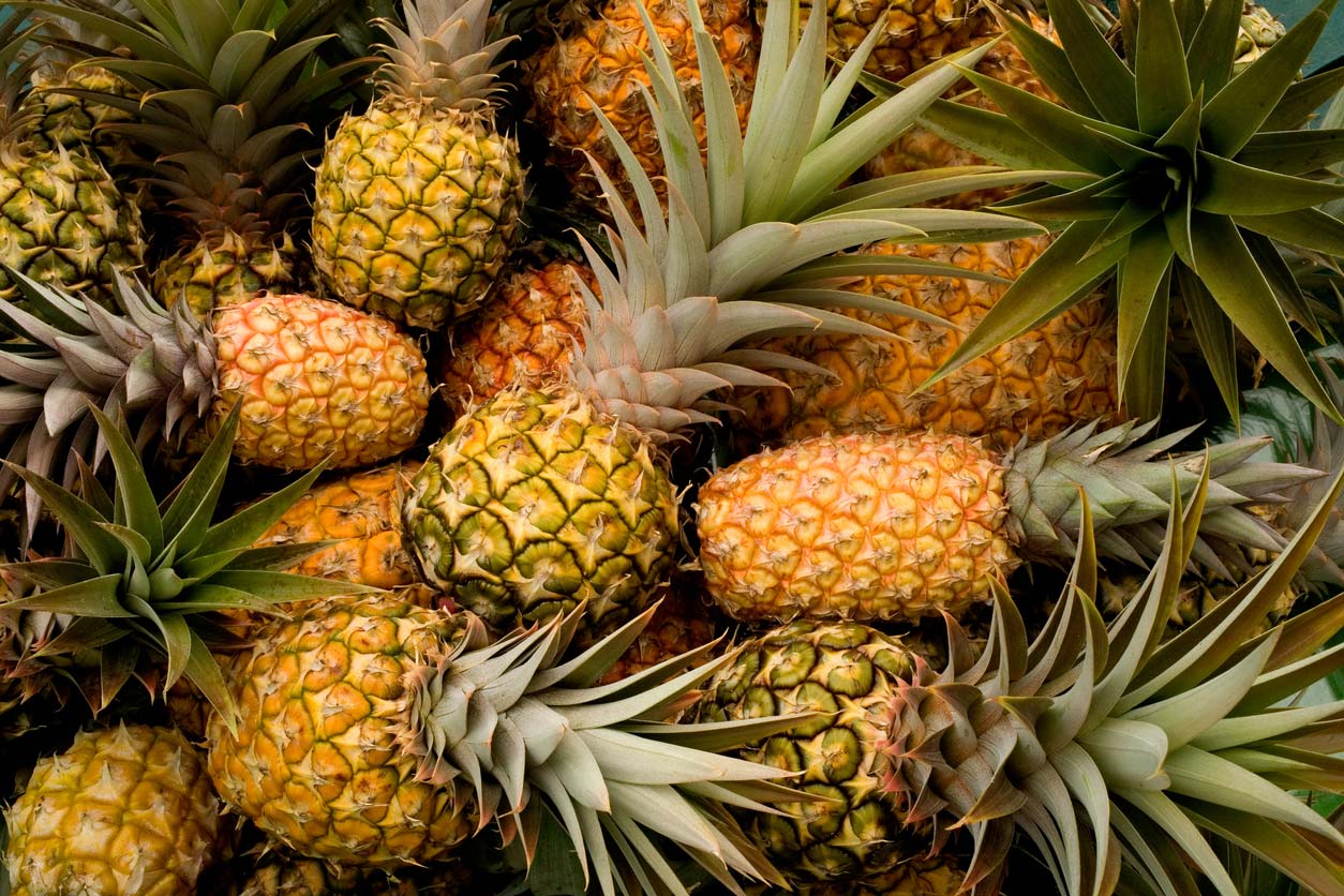Clean 15 - Pineapples