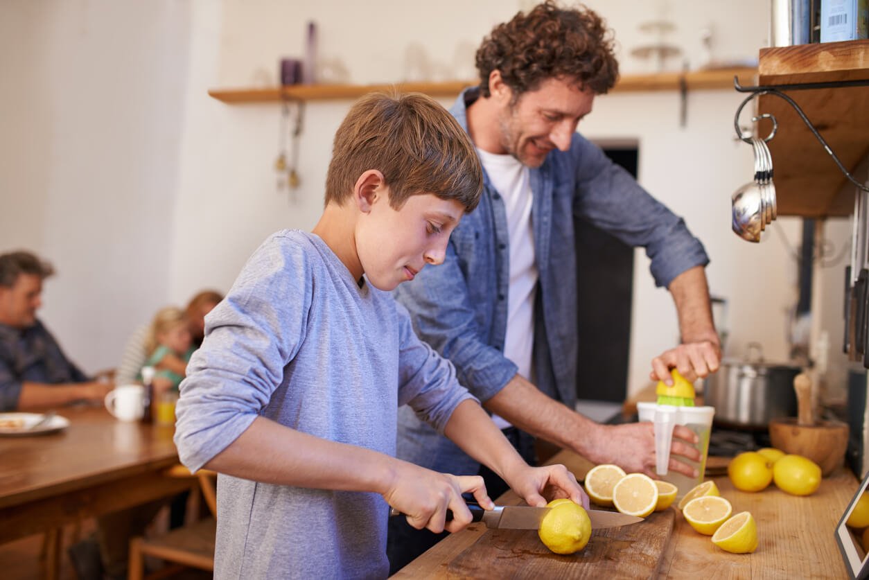 making lemonade for the family