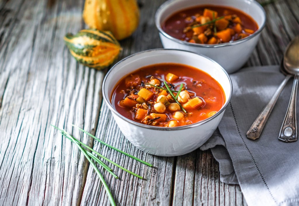 Vegan pozole in bowls