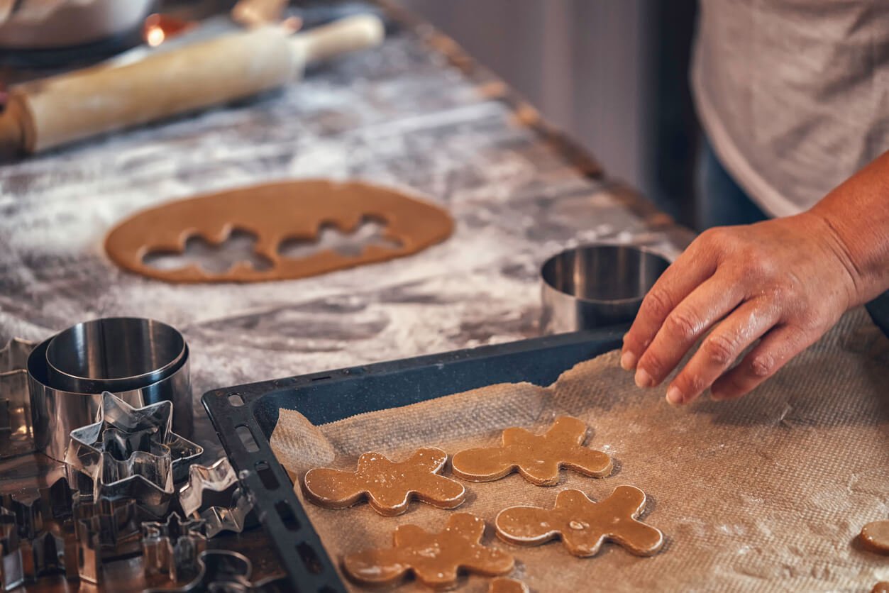 preparing-gingerbread-cookies-in-domestic-kitchen