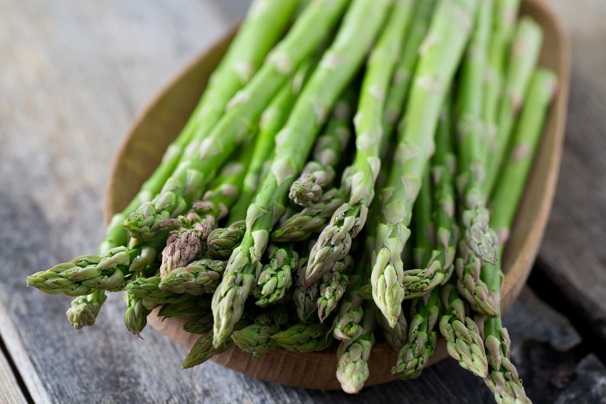Spring vegetables and fruits: asparagus