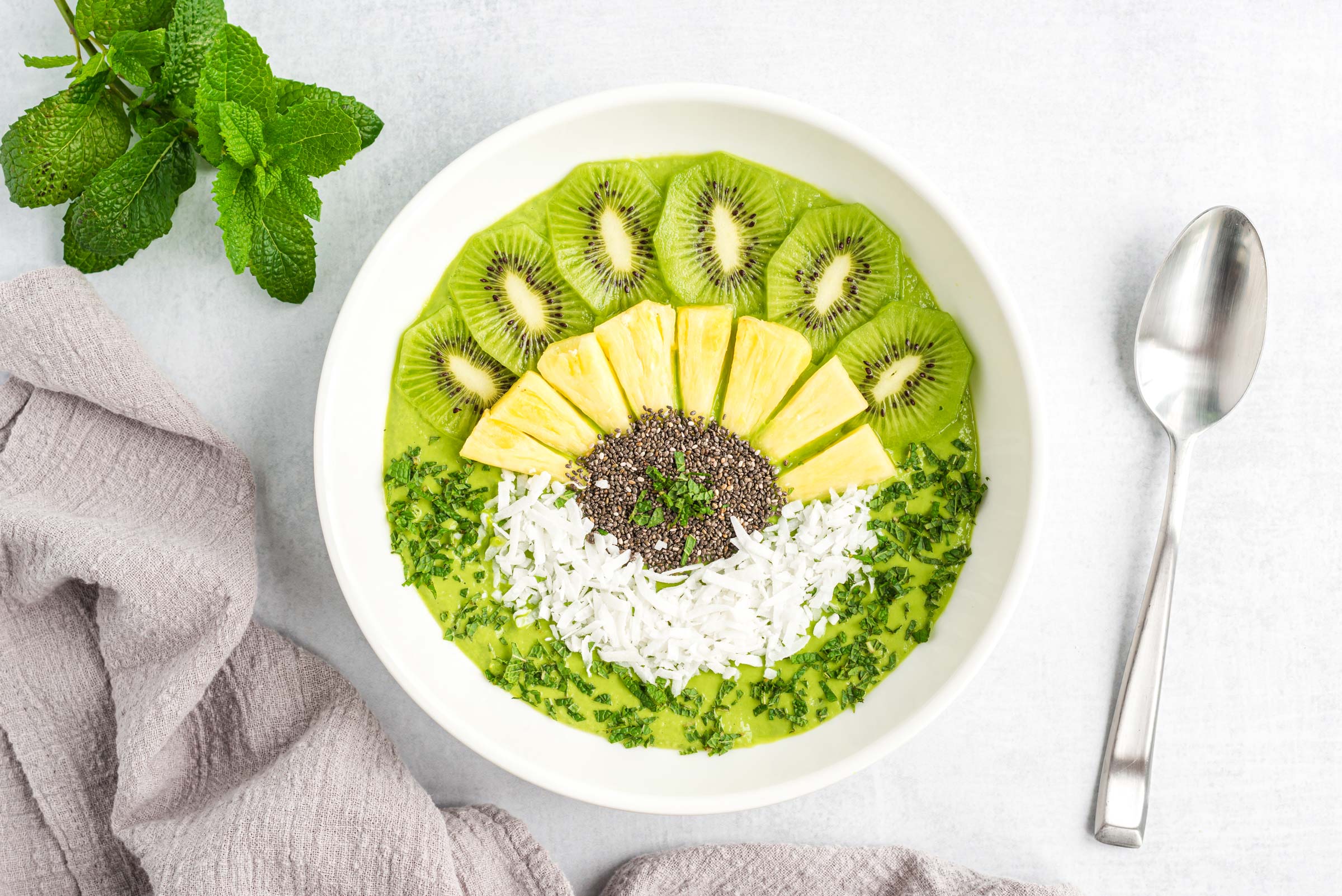 Lemon Detox Smoothie Bowl | Food Revolution Network