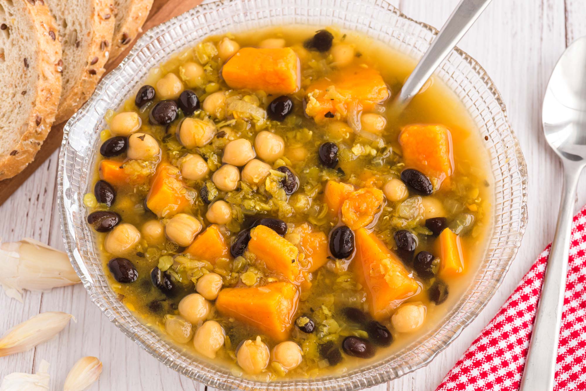 moroccan bean stew in bowl