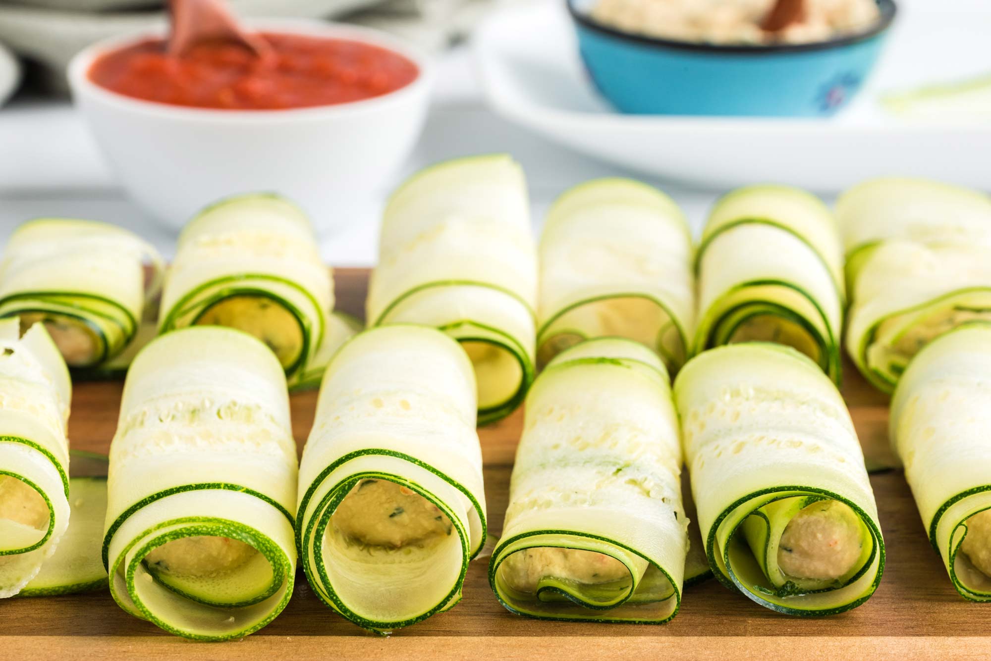 Raw zucchini cannelloni