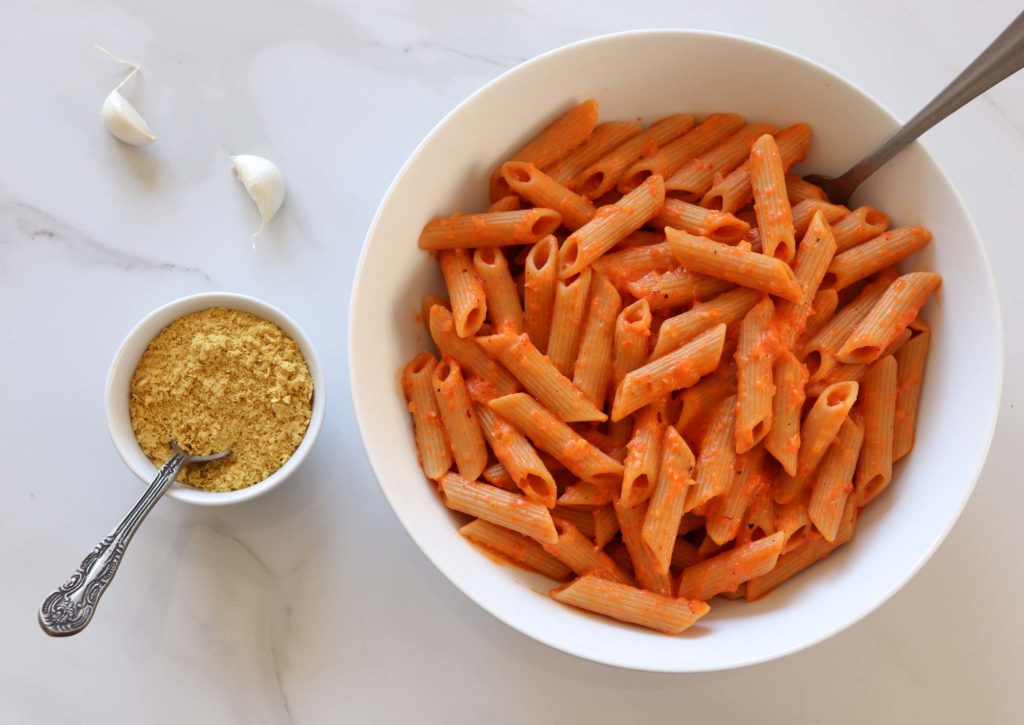 roasted red pepper pasta in bowl