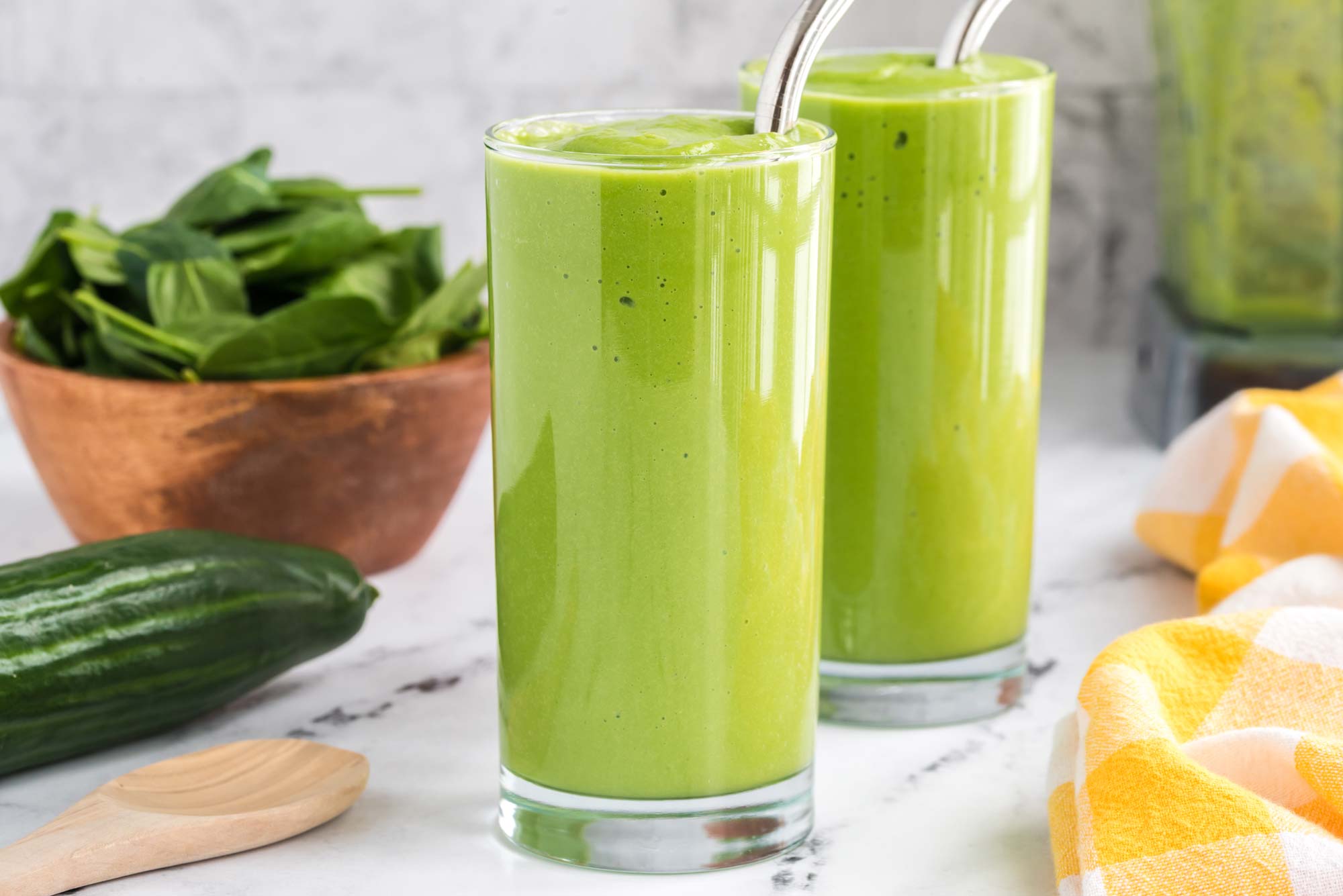 salad smoothie in a glass