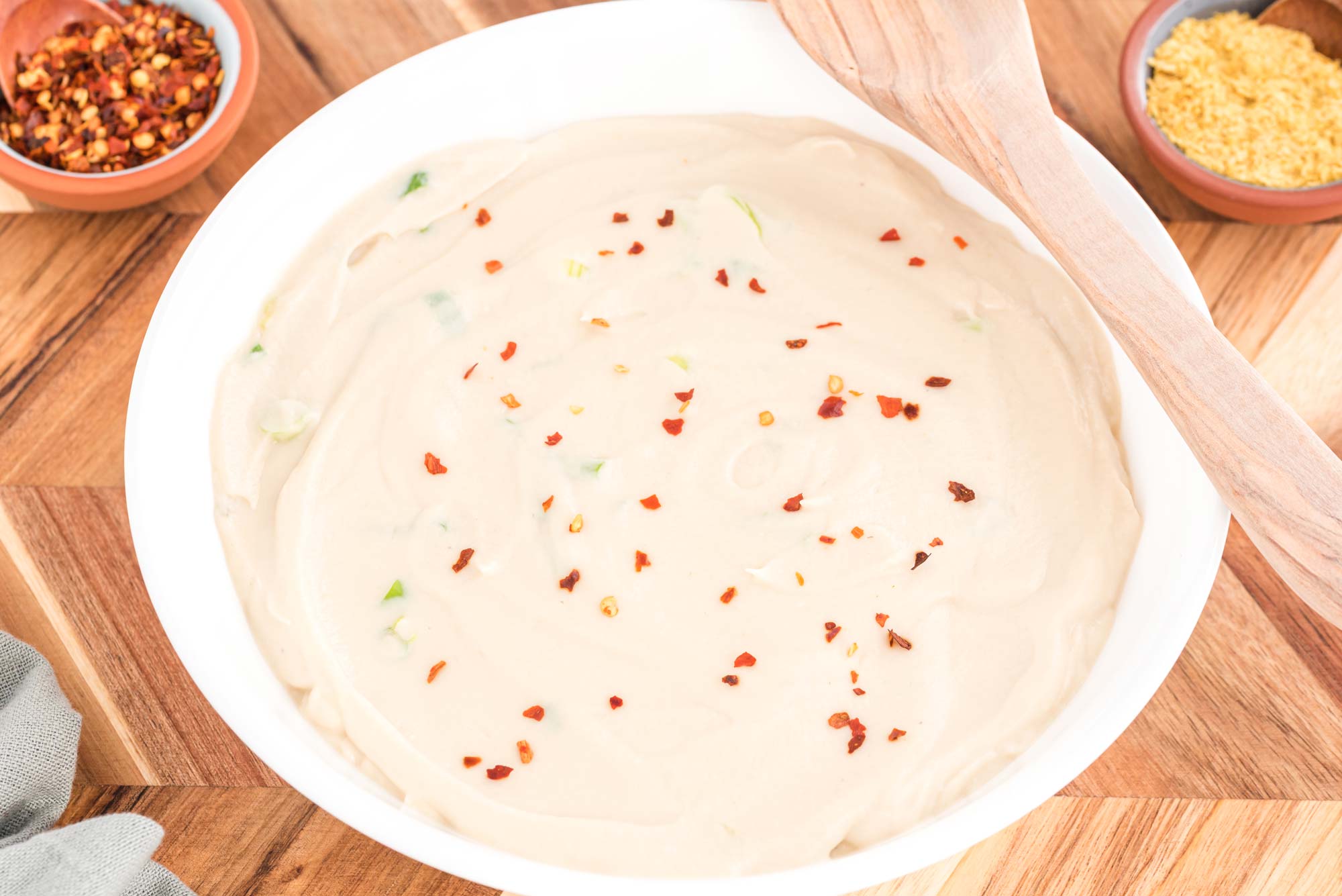 cauliflower mash in bowl