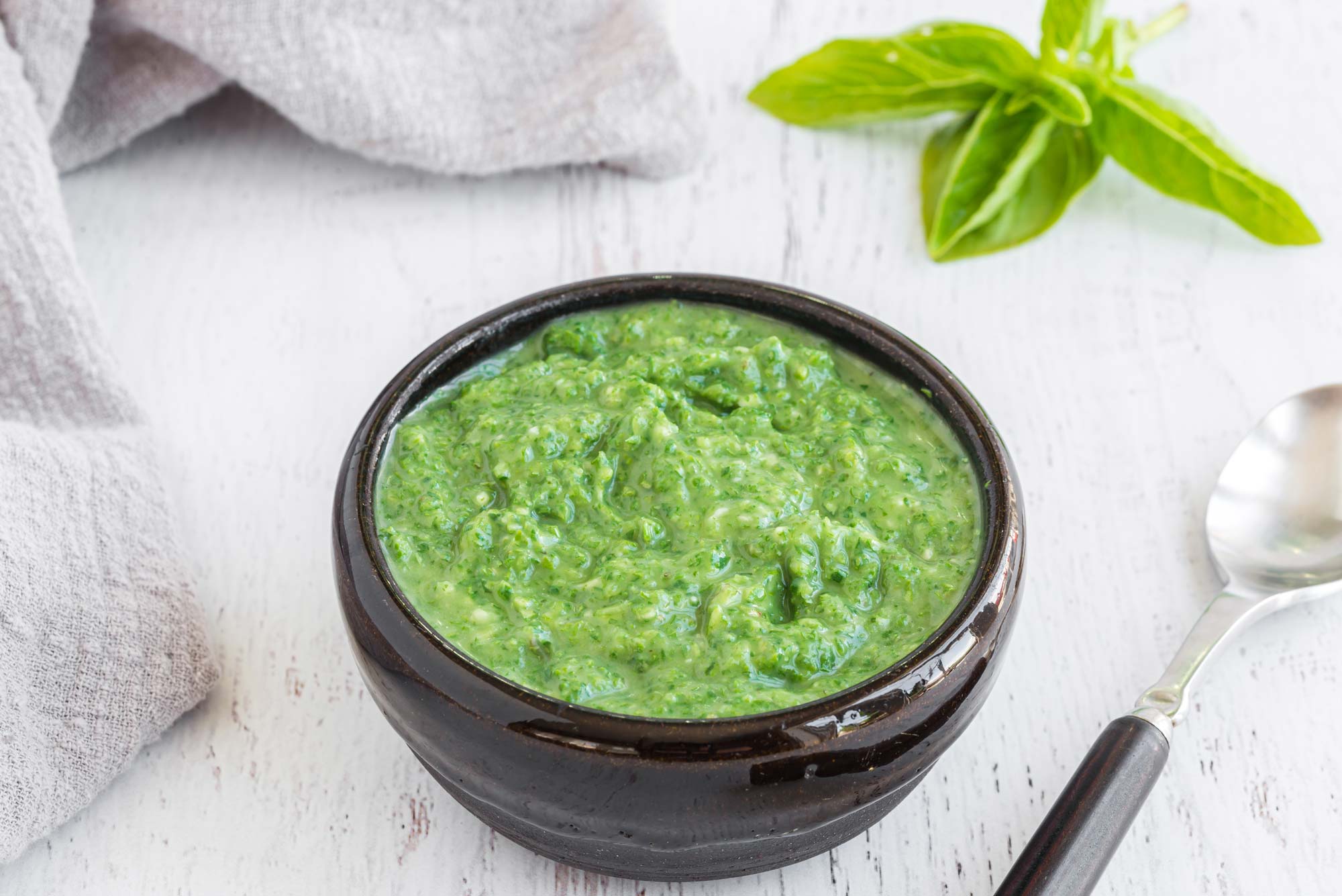 super easy mint chutney in dish